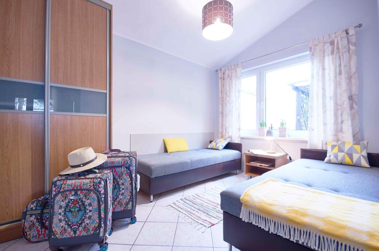 Arenda Apartamenty&Domki Caloroczne シェラクフ エクステリア 写真